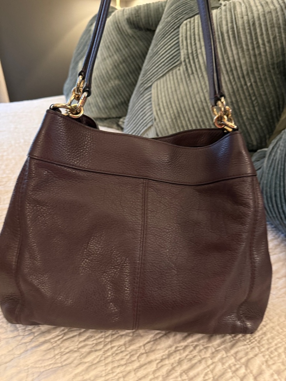COACH Pebbled Leather Shoulder Bag in Oxblood color with Gold Hardware - Picture 2 of 3